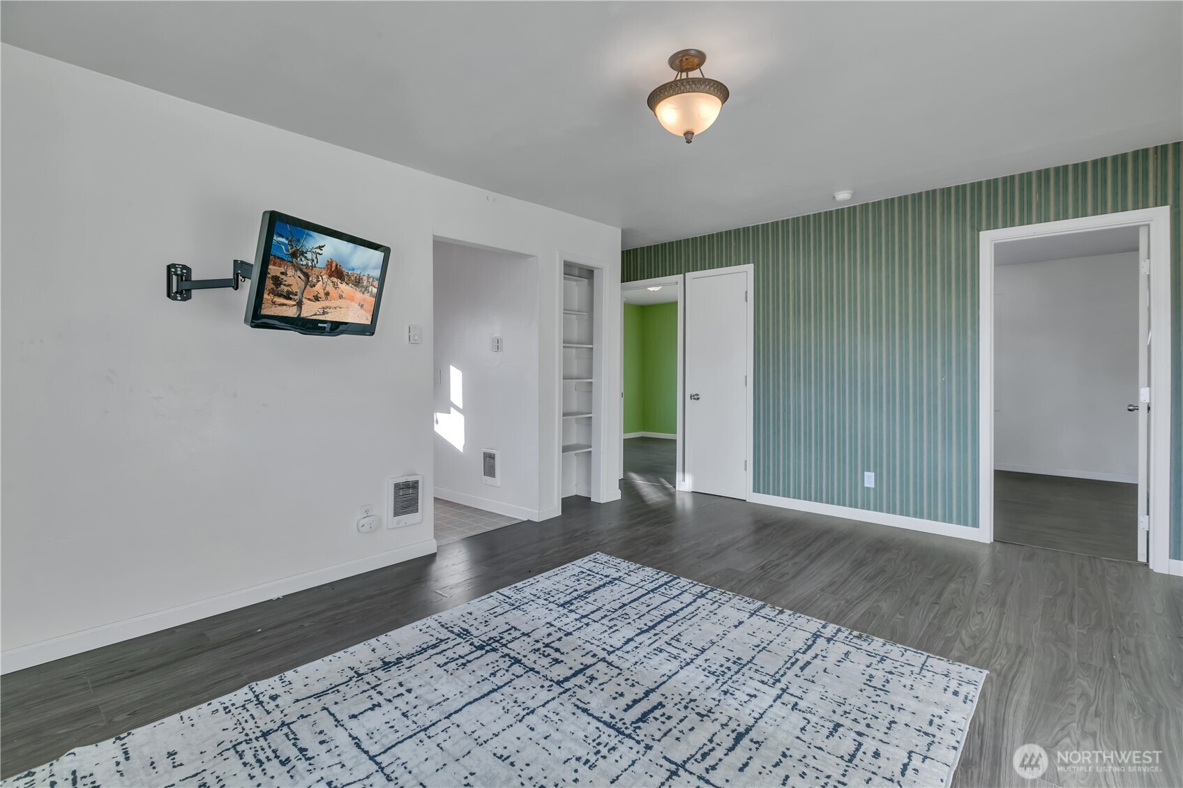 10709 Woodland Avenue E, Puyallup, WA 98373