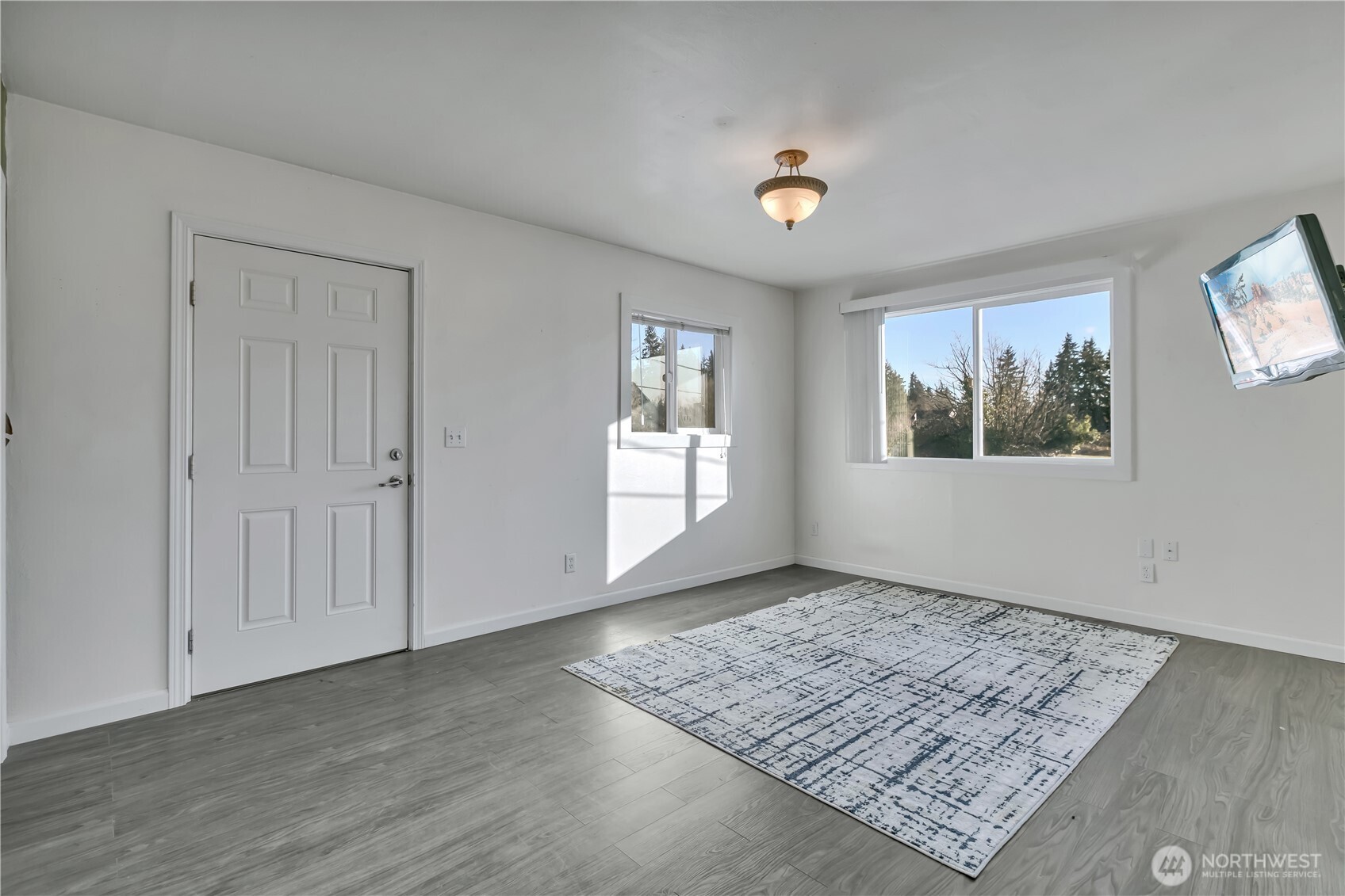 10709 Woodland Avenue E, Puyallup, WA 98373