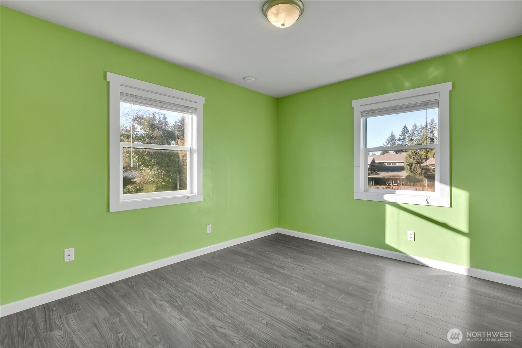 10709 Woodland Avenue E, Puyallup, WA 98373