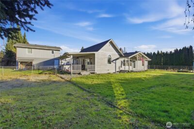 10709 Woodland Avenue E, Puyallup, WA 98373 - Photo 3