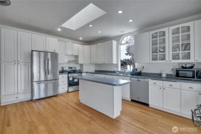 10709 Woodland Avenue E, Puyallup, WA 98373 - Photo 6