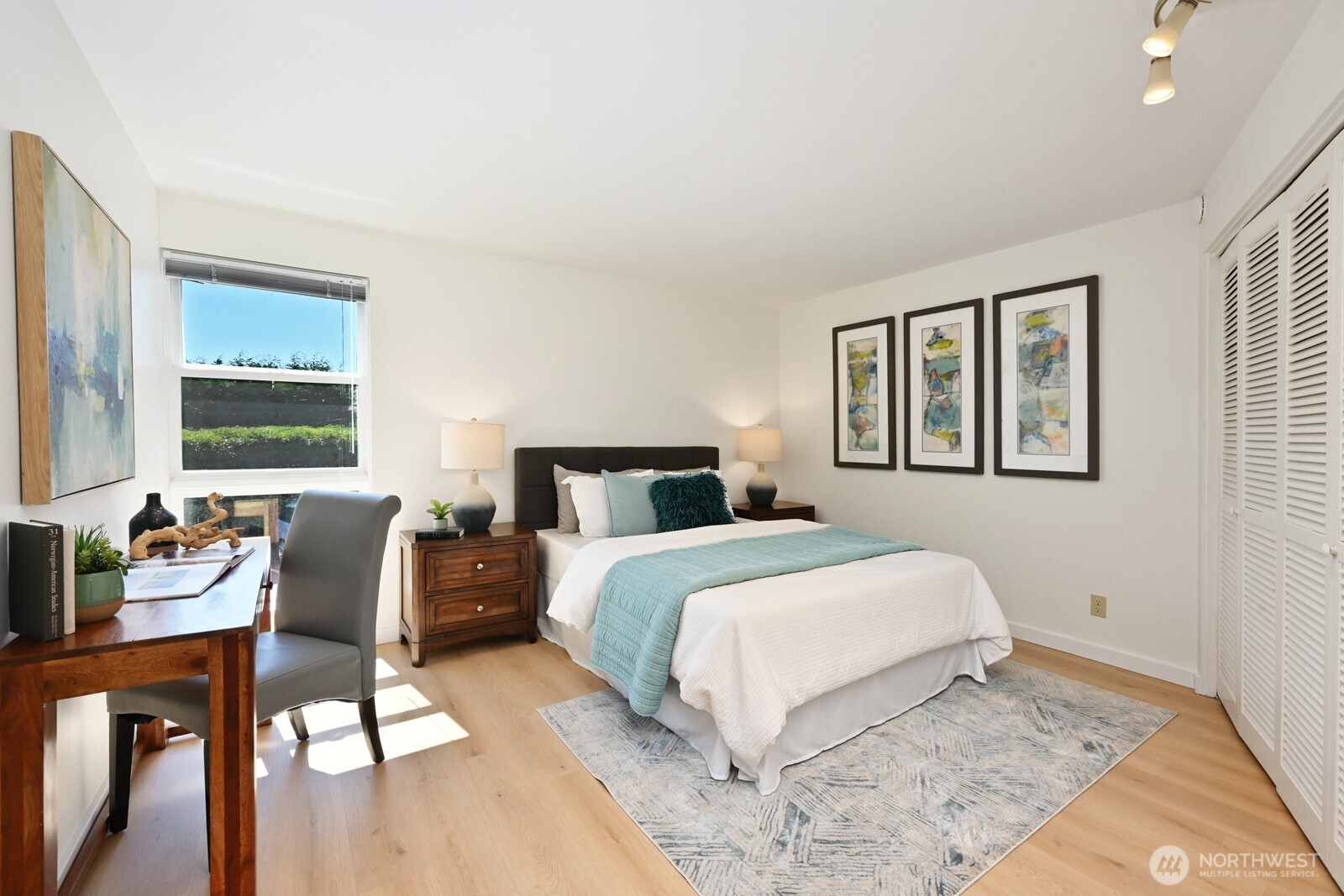 2360 43rd Avenue E #203, Seattle, WA 98112