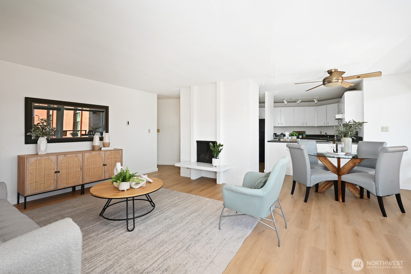 2360 43rd Avenue E #203, Seattle, WA 98112