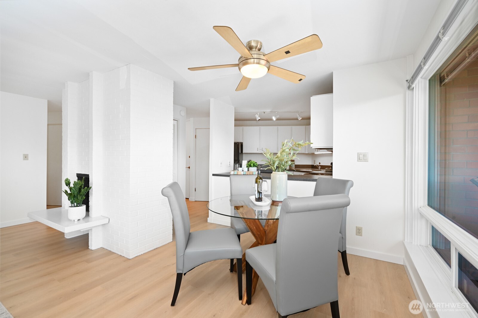 2360 43rd Avenue E #203, Seattle, WA 98112