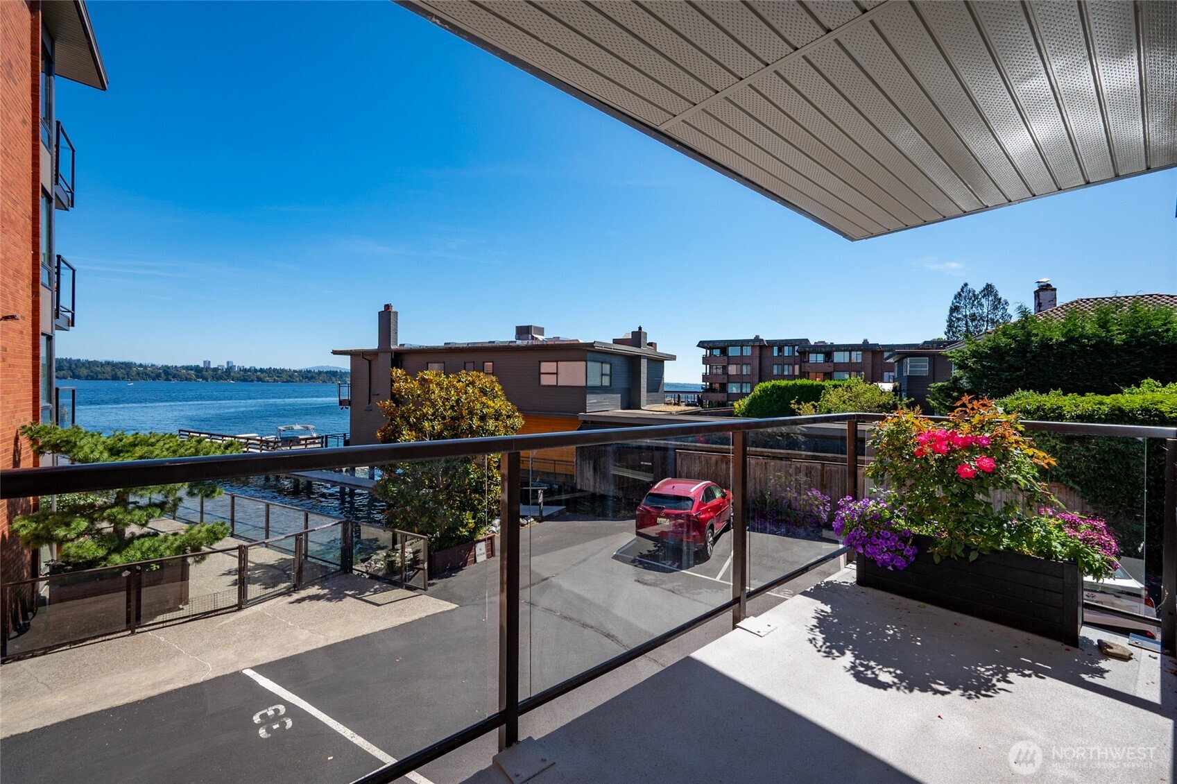 2360 43rd Avenue E #203, Seattle, WA 98112