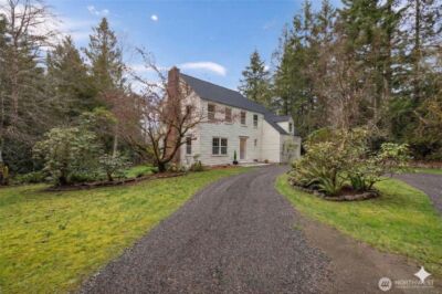 9520 Dishman Road NW, Bremerton, WA 98312