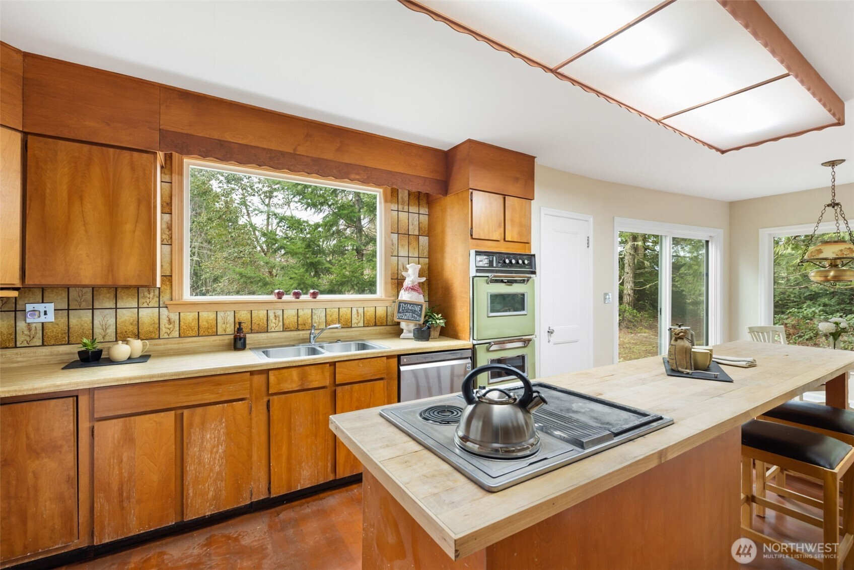 9520 Dishman Road NW, Bremerton, WA 98312