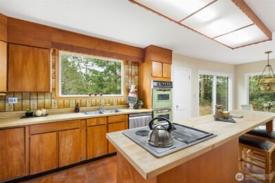 9520 Dishman Road NW, Bremerton, WA 98312 - Photo 14