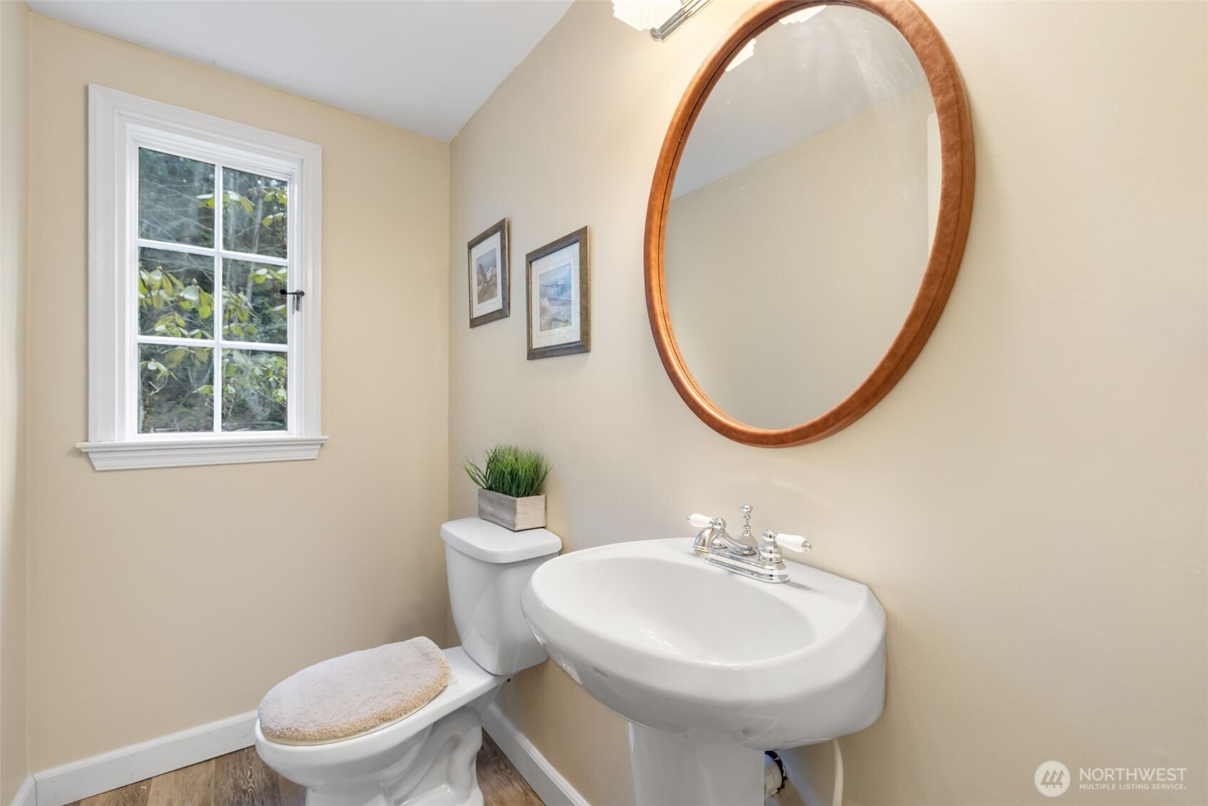 9520 Dishman Road NW, Bremerton, WA 98312