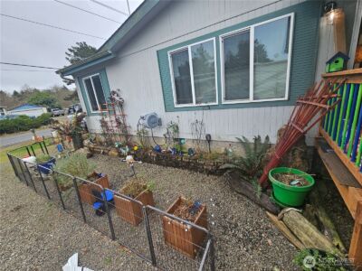 13201 Pacific Highway , Long Beach, WA 98631