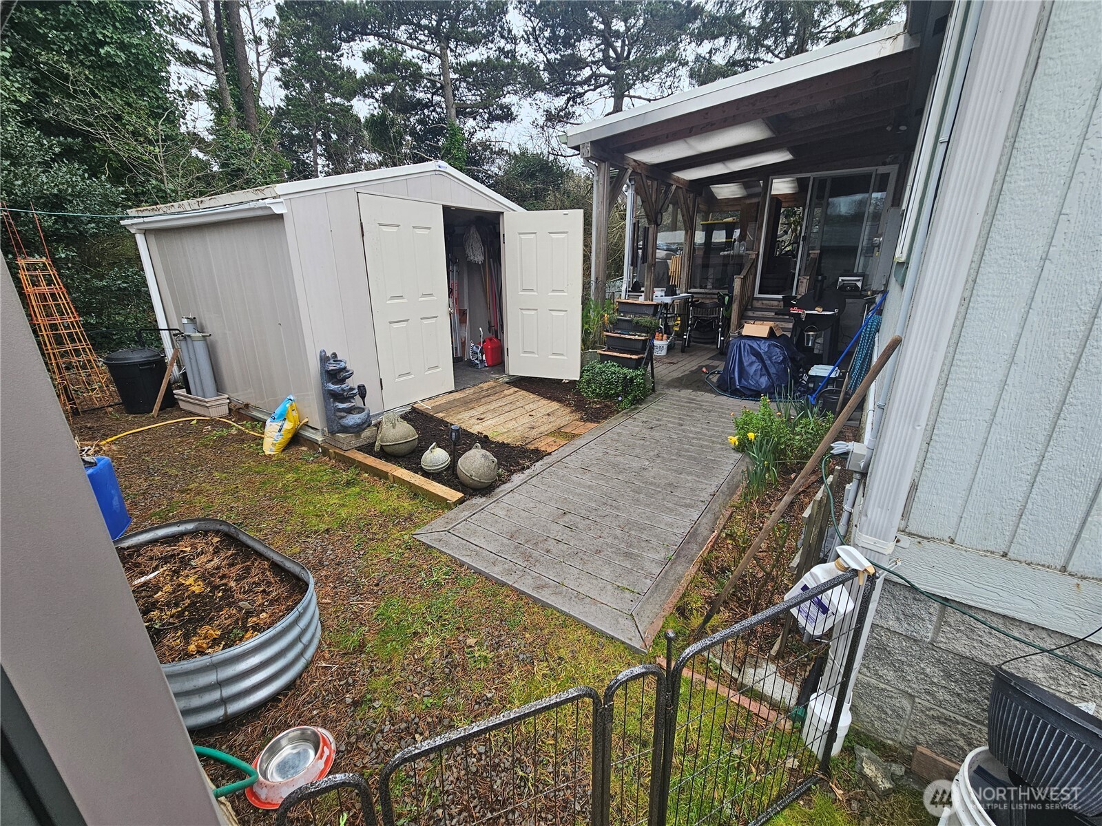 13201 Pacific Highway , Long Beach, WA 98631