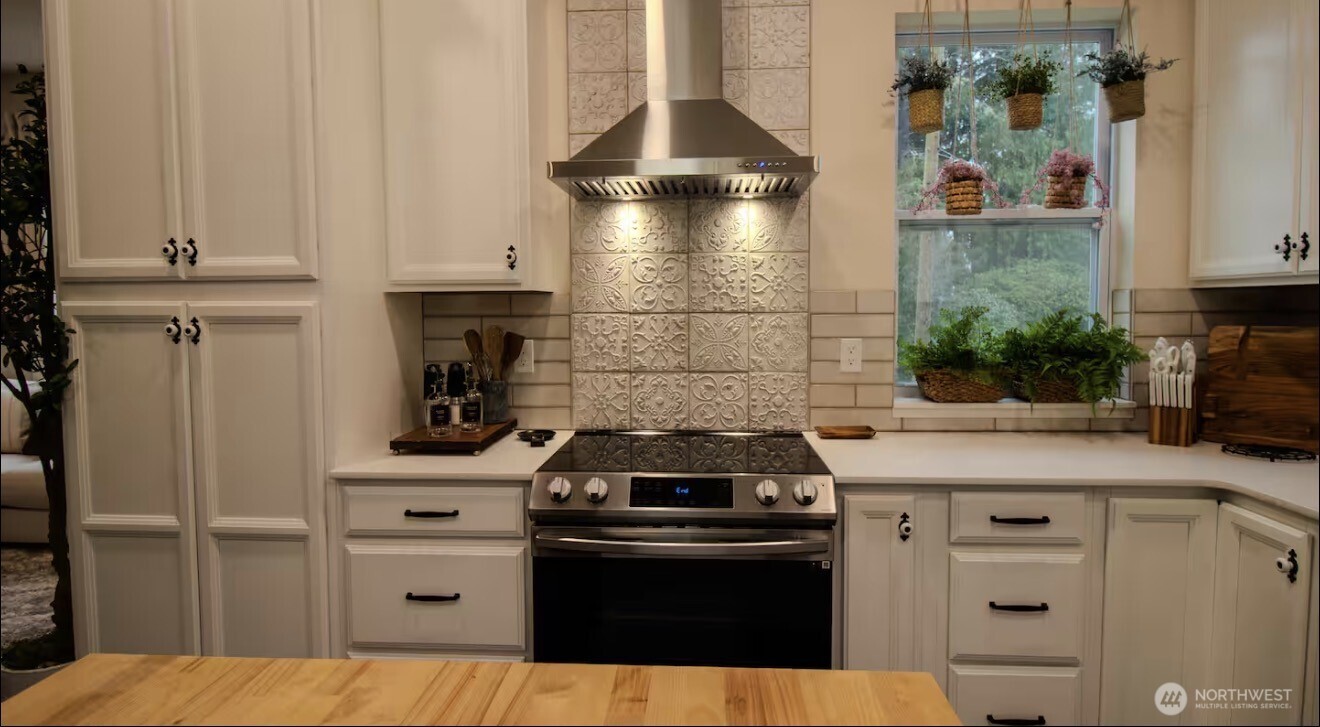 402 Burleigh , Aberdeen, WA 98520