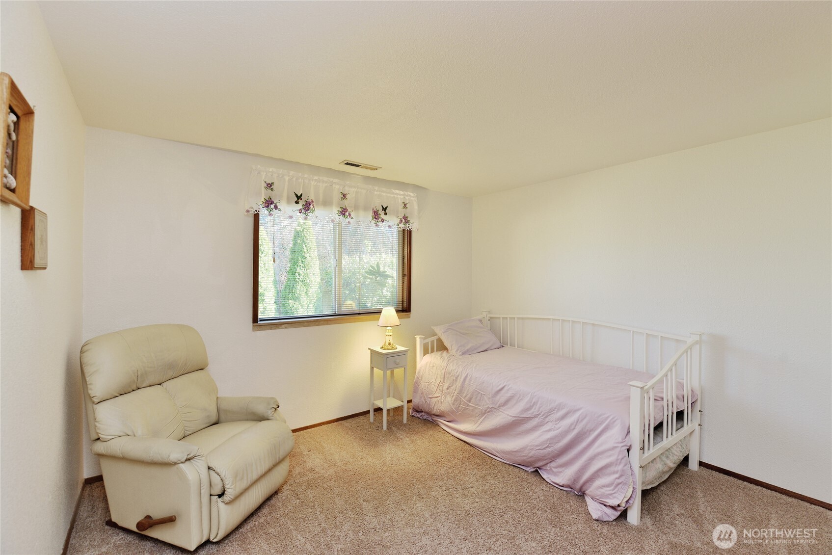 17719 54th Avenue W, Lynnwood, WA 98037