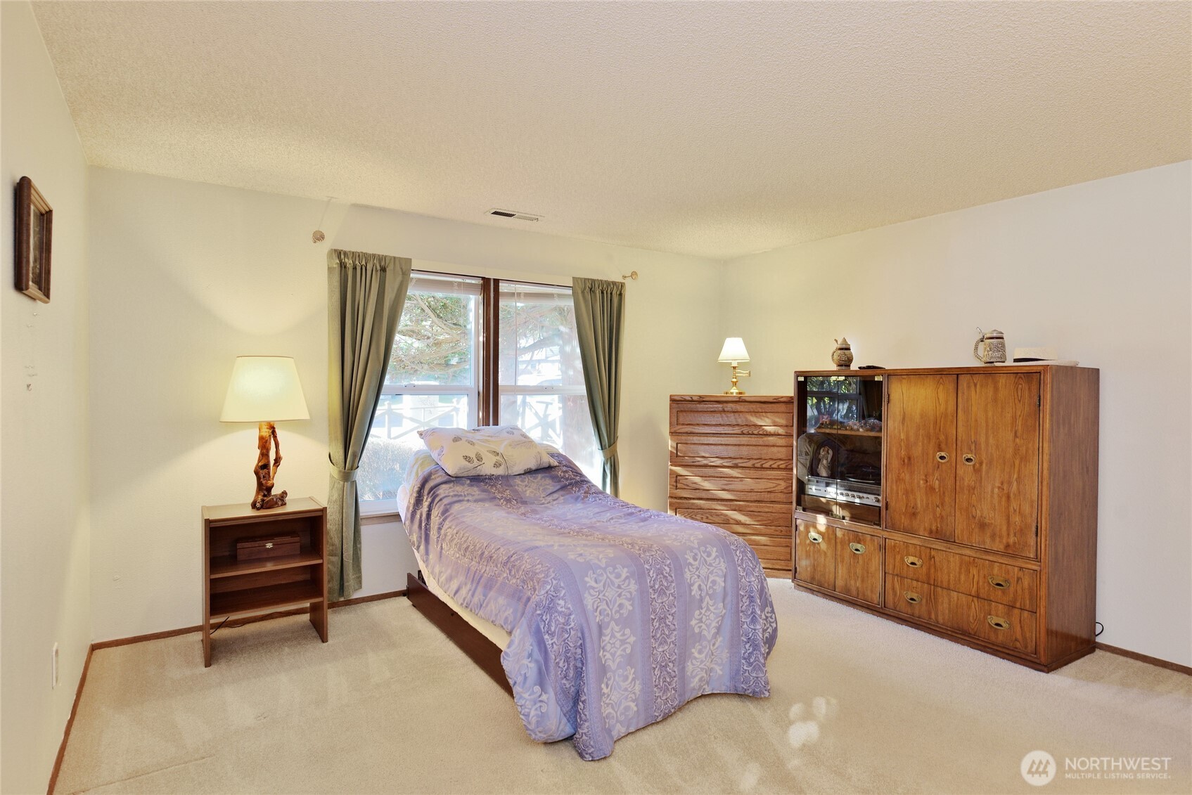 17719 54th Avenue W, Lynnwood, WA 98037