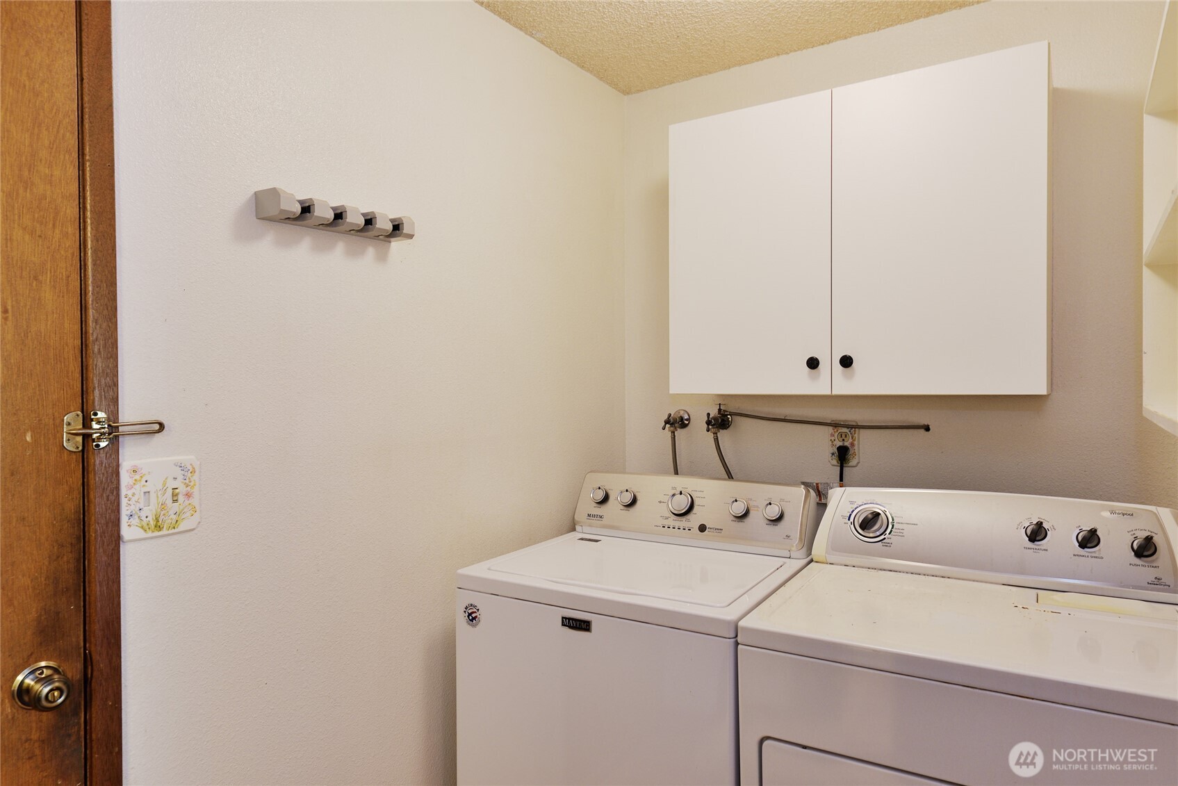 17719 54th Avenue W, Lynnwood, WA 98037