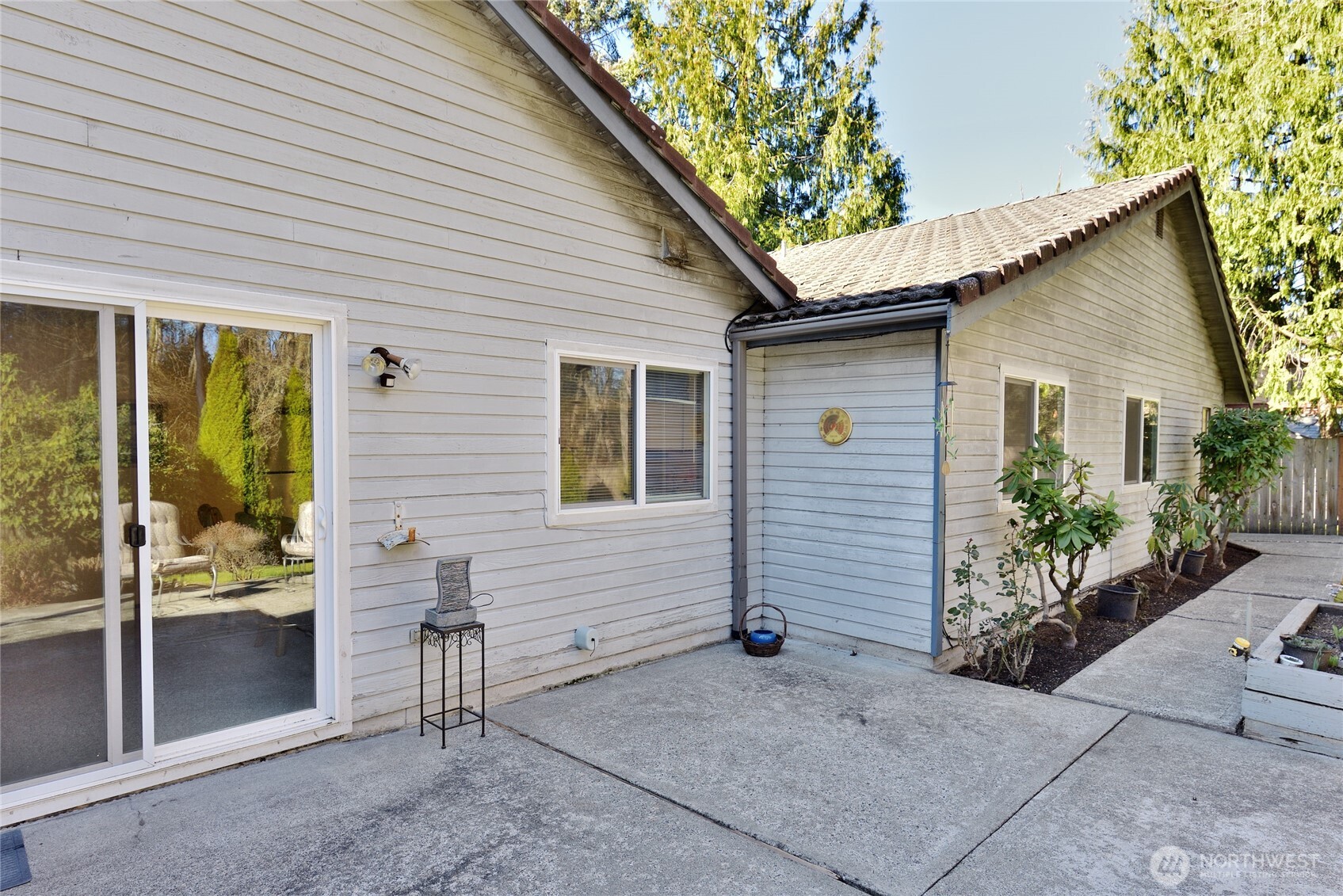 17719 54th Avenue W, Lynnwood, WA 98037