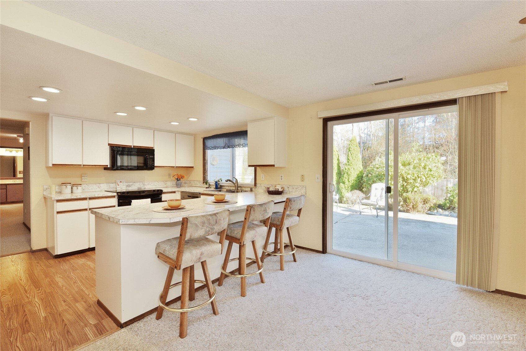 17719 54th Avenue W, Lynnwood, WA 98037