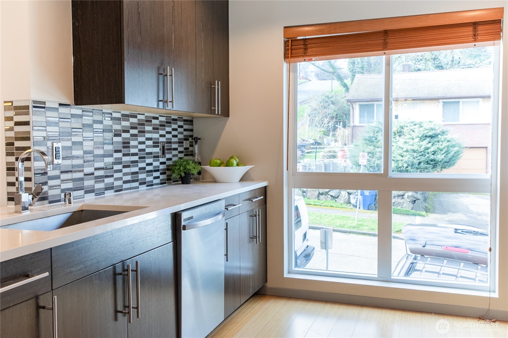 1465 S Columbian Way , Seattle, WA 98144