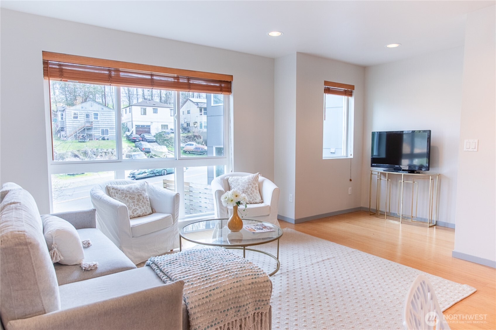 1465 S Columbian Way , Seattle, WA 98144