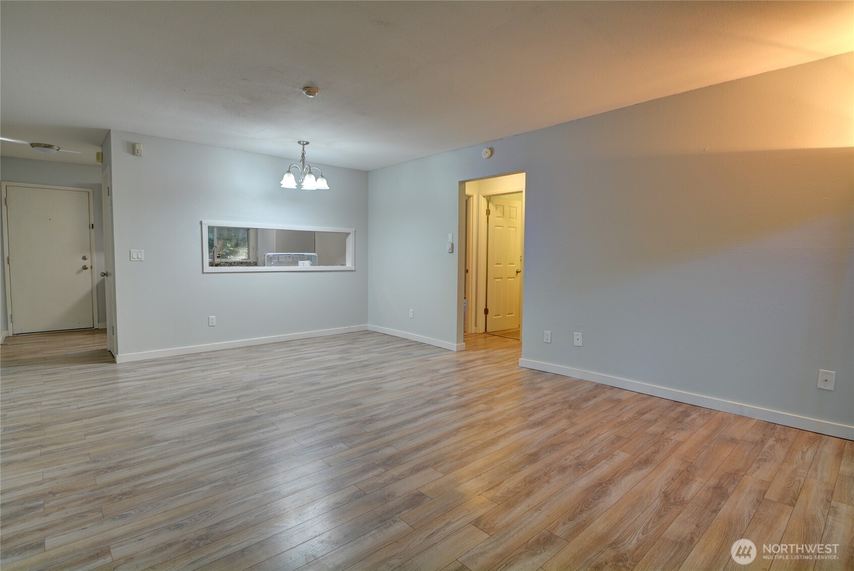 4807 180th Street SW #E105, Lynnwood, WA 98037