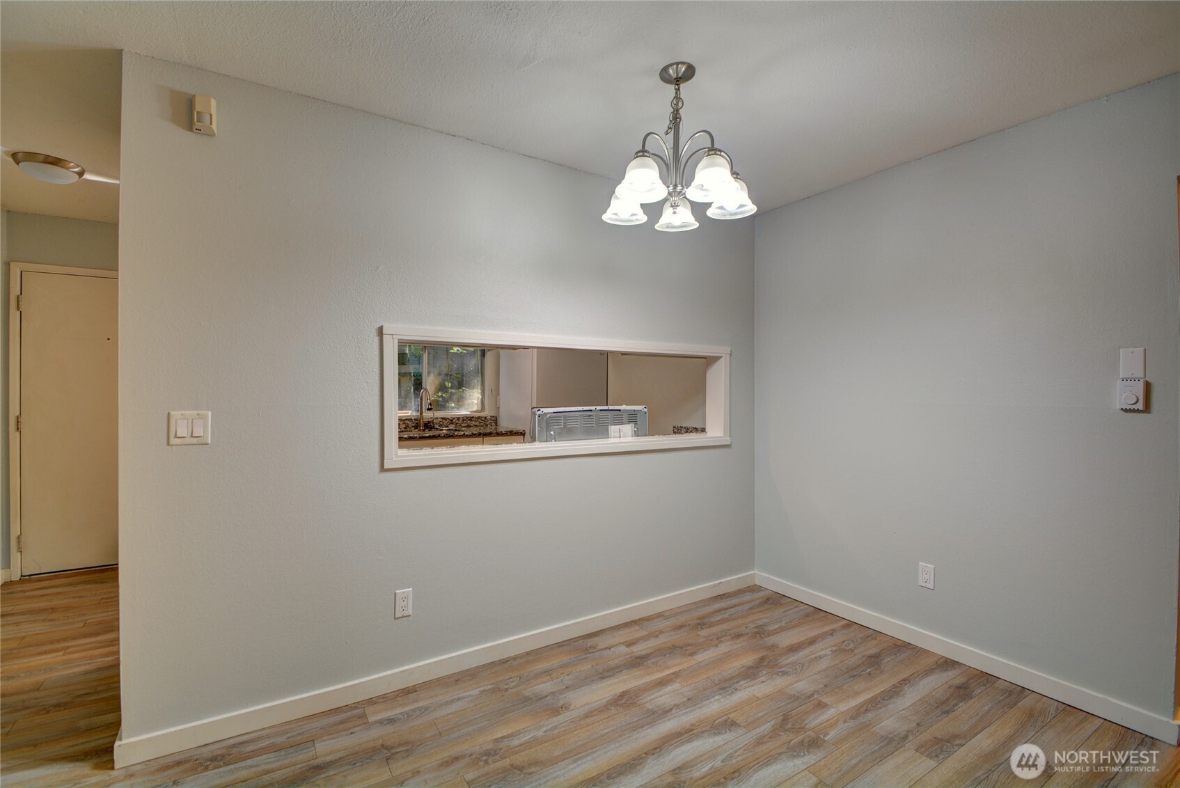 4807 180th Street SW #E105, Lynnwood, WA 98037