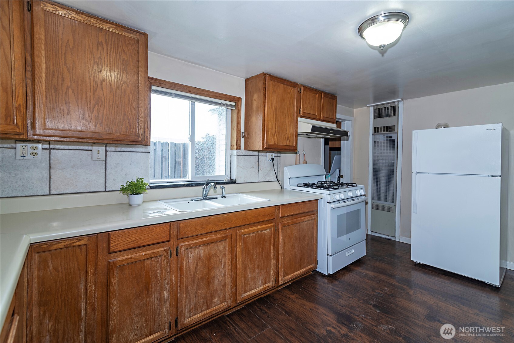 1203 N Okanogan Street , Ellensburg, WA 98926