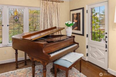 300 Maiden Lane E, Seattle, WA 98112 - Photo 20