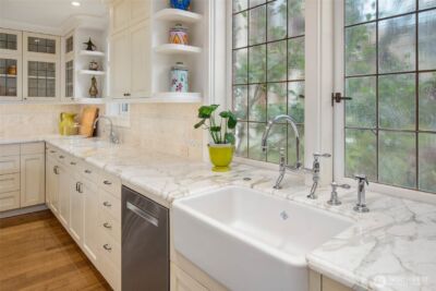 300 Maiden Lane E, Seattle, WA 98112 - Photo 25