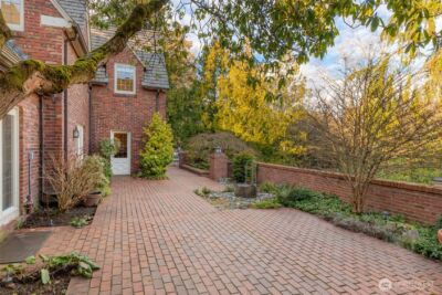 300 Maiden Lane E, Seattle, WA 98112 - Photo 29