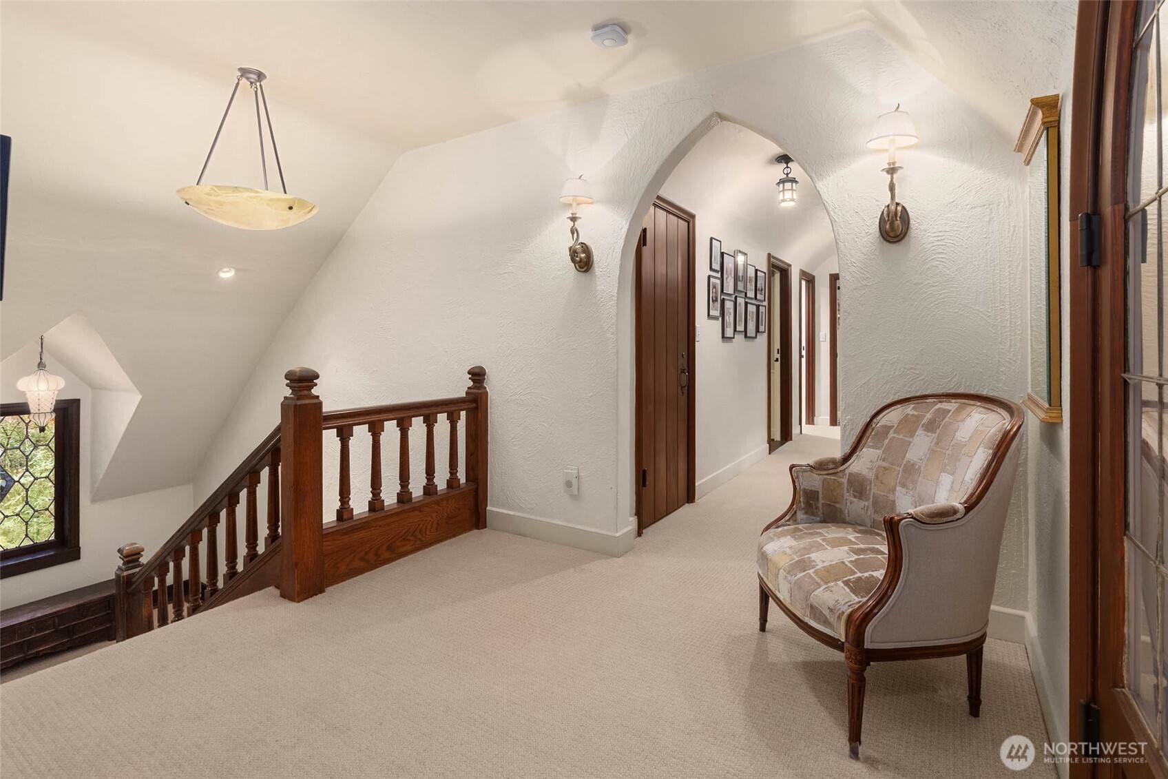 300 Maiden Lane E, Seattle, WA 98112