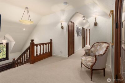 300 Maiden Lane E, Seattle, WA 98112 - Photo 32