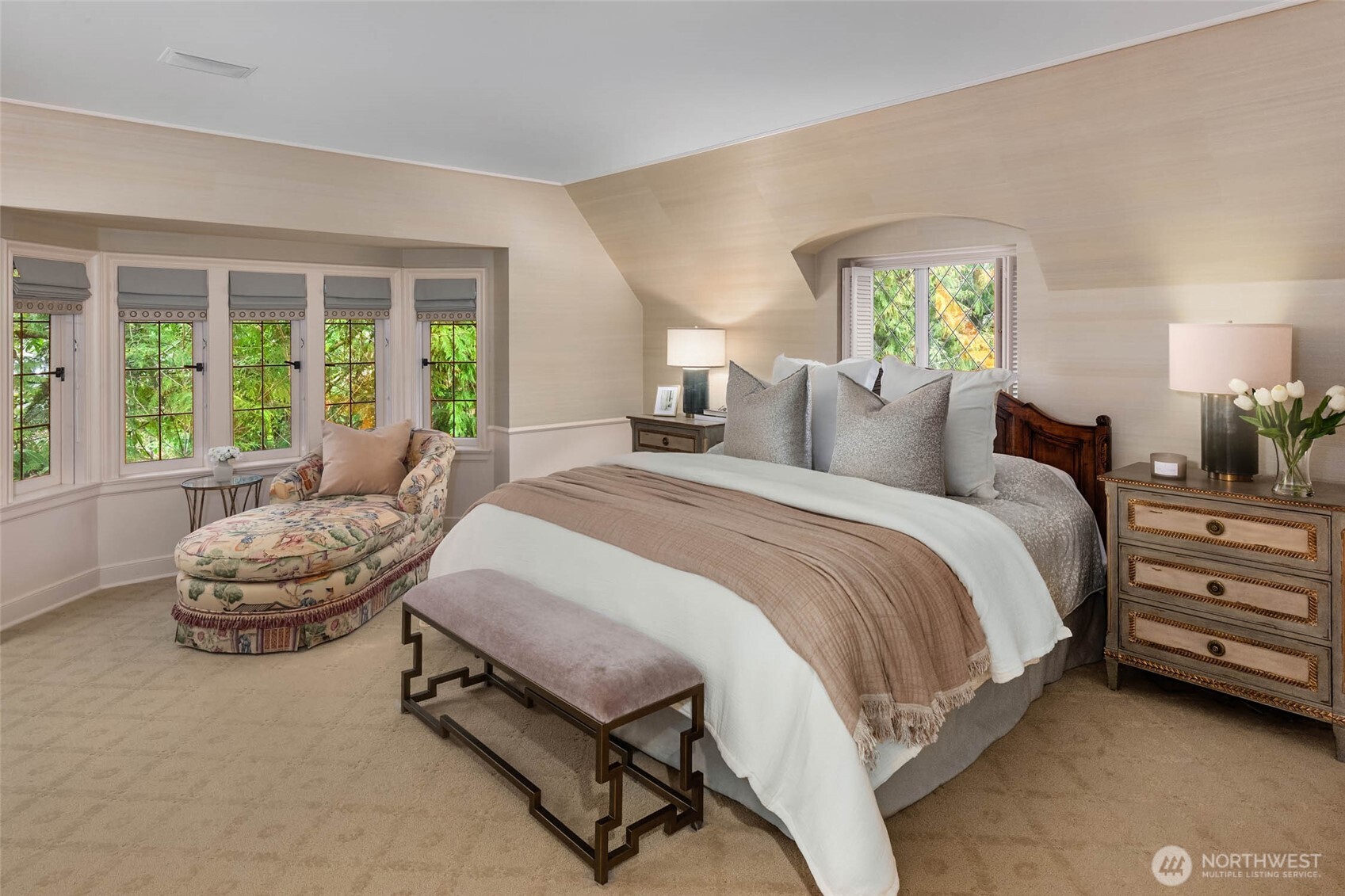 300 Maiden Lane E, Seattle, WA 98112