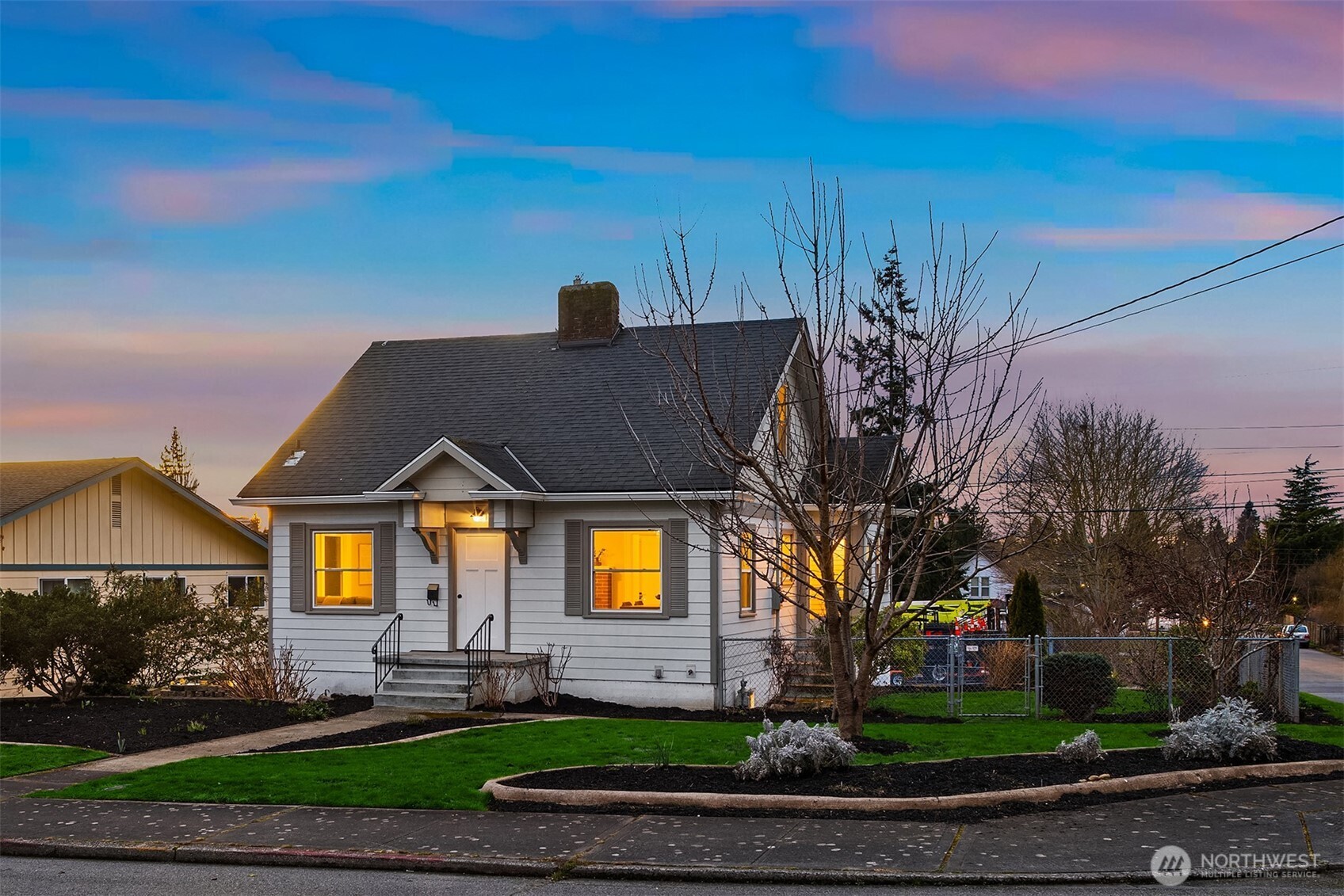 2002 State Street #C, Everett, WA 98201