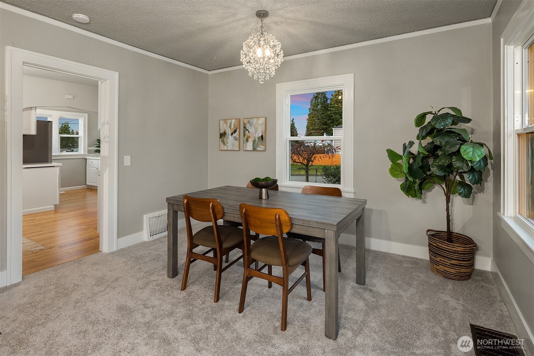 2002 State Street #C, Everett, WA 98201