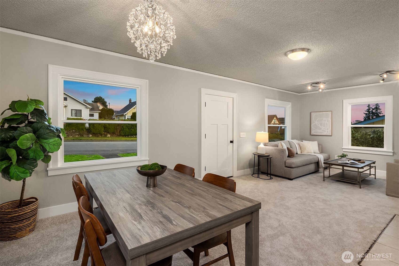 2002 State Street #C, Everett, WA 98201