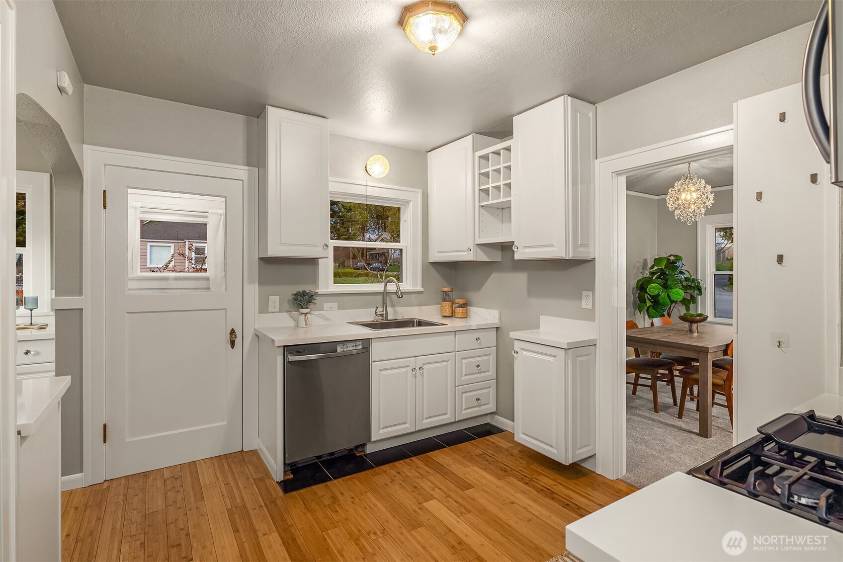 2002 State Street #C, Everett, WA 98201