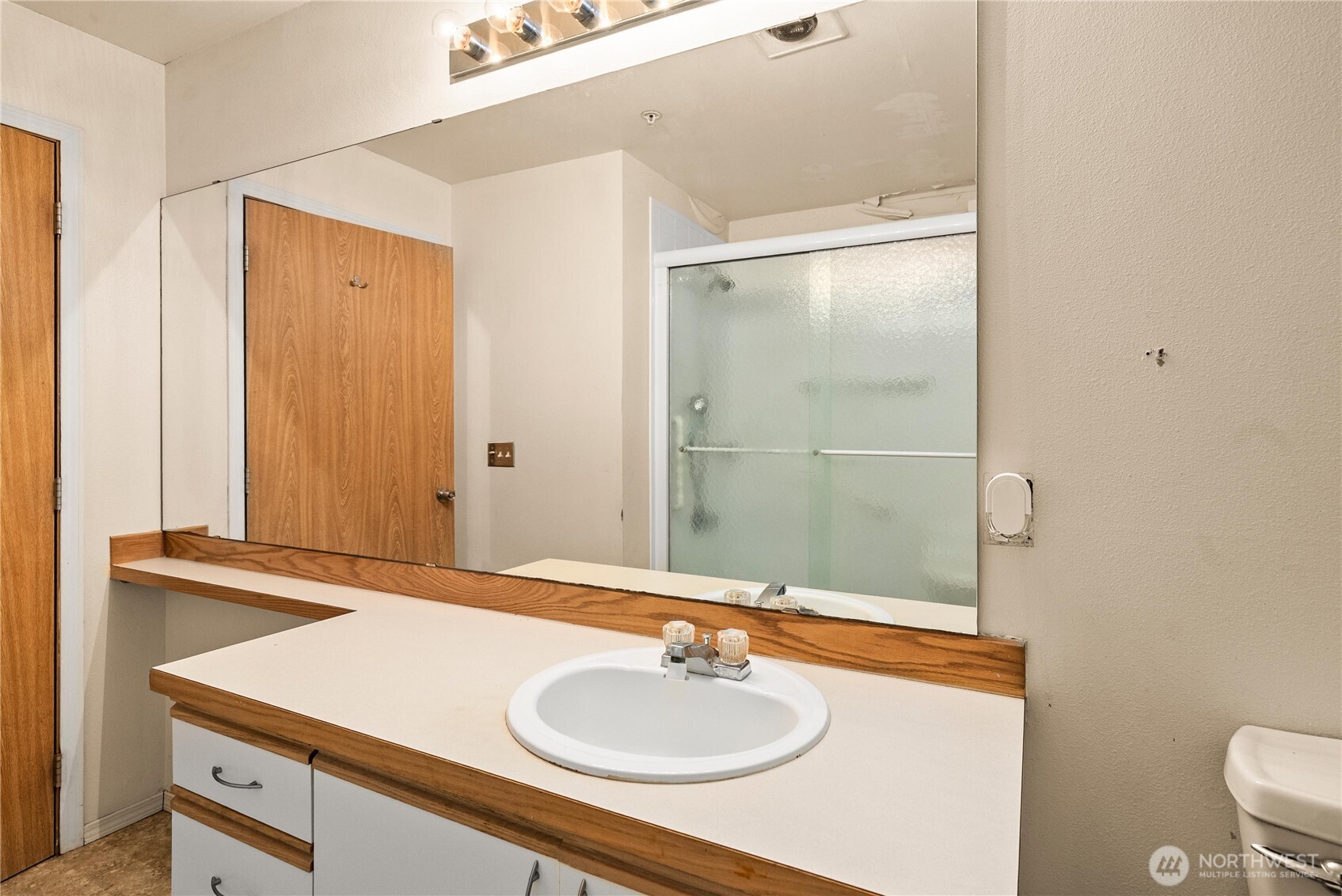 4020 S 222nd Place #101, Kent, WA 98032-8442