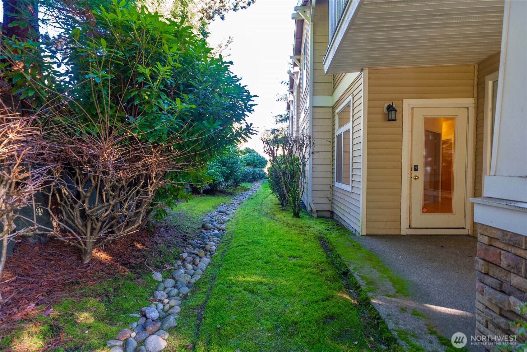 4020 S 222nd Place #101, Kent, WA 98032-8442