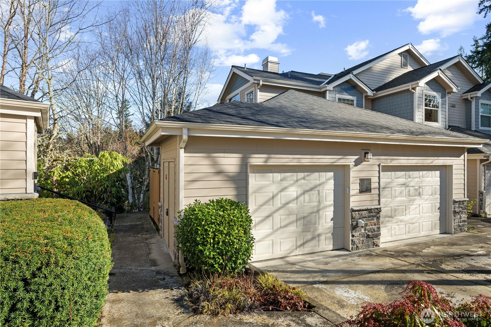 4309 Issaquah Pine Lake Road SE #112, Sammamish, WA 98075