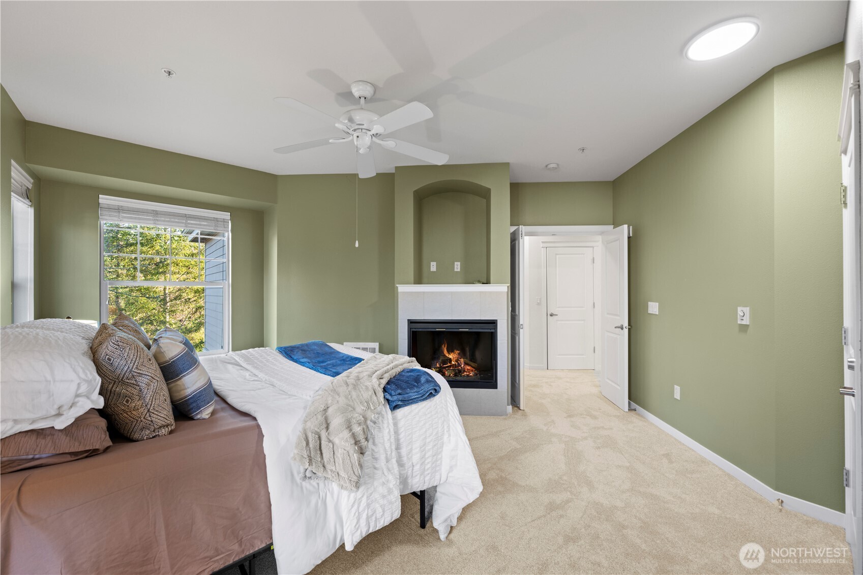 4309 Issaquah Pine Lake Road SE #112, Sammamish, WA 98075