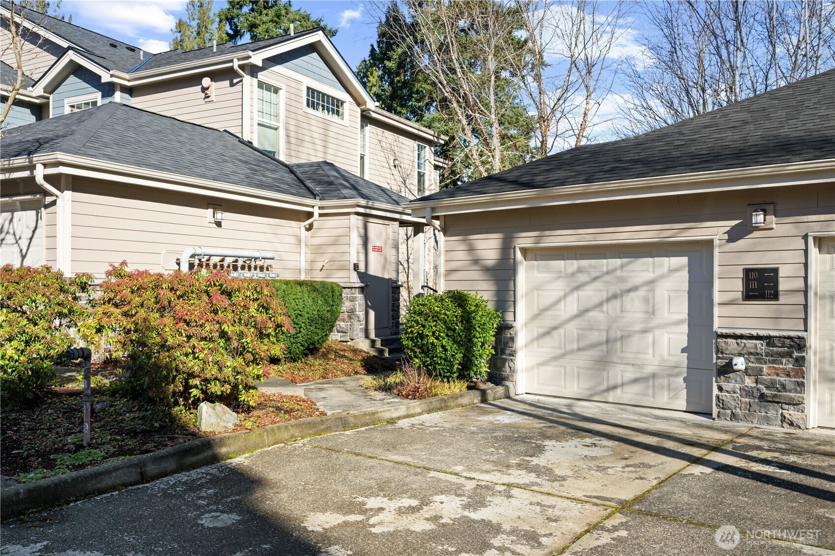 4309 Issaquah Pine Lake Road SE #112, Sammamish, WA 98075