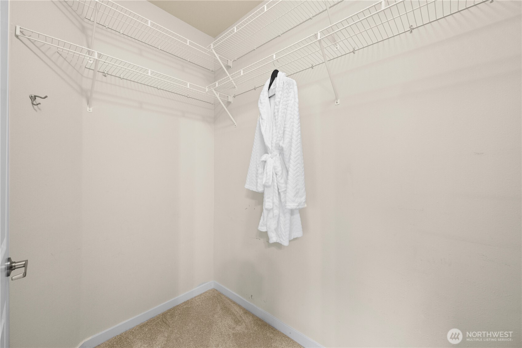 4309 Issaquah Pine Lake Road SE #112, Sammamish, WA 98075