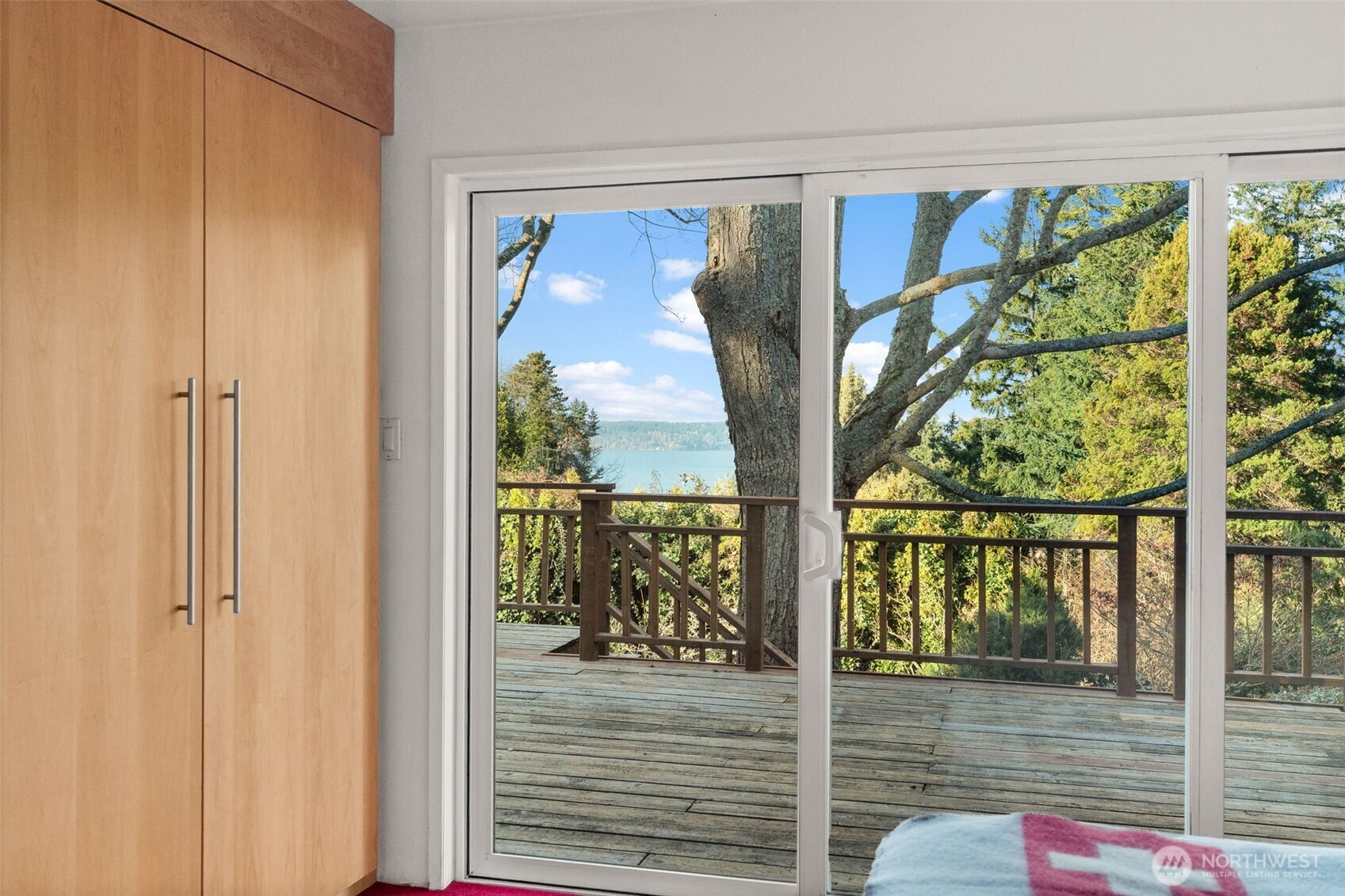 15233 22nd Avenue SW, Burien, WA 98166