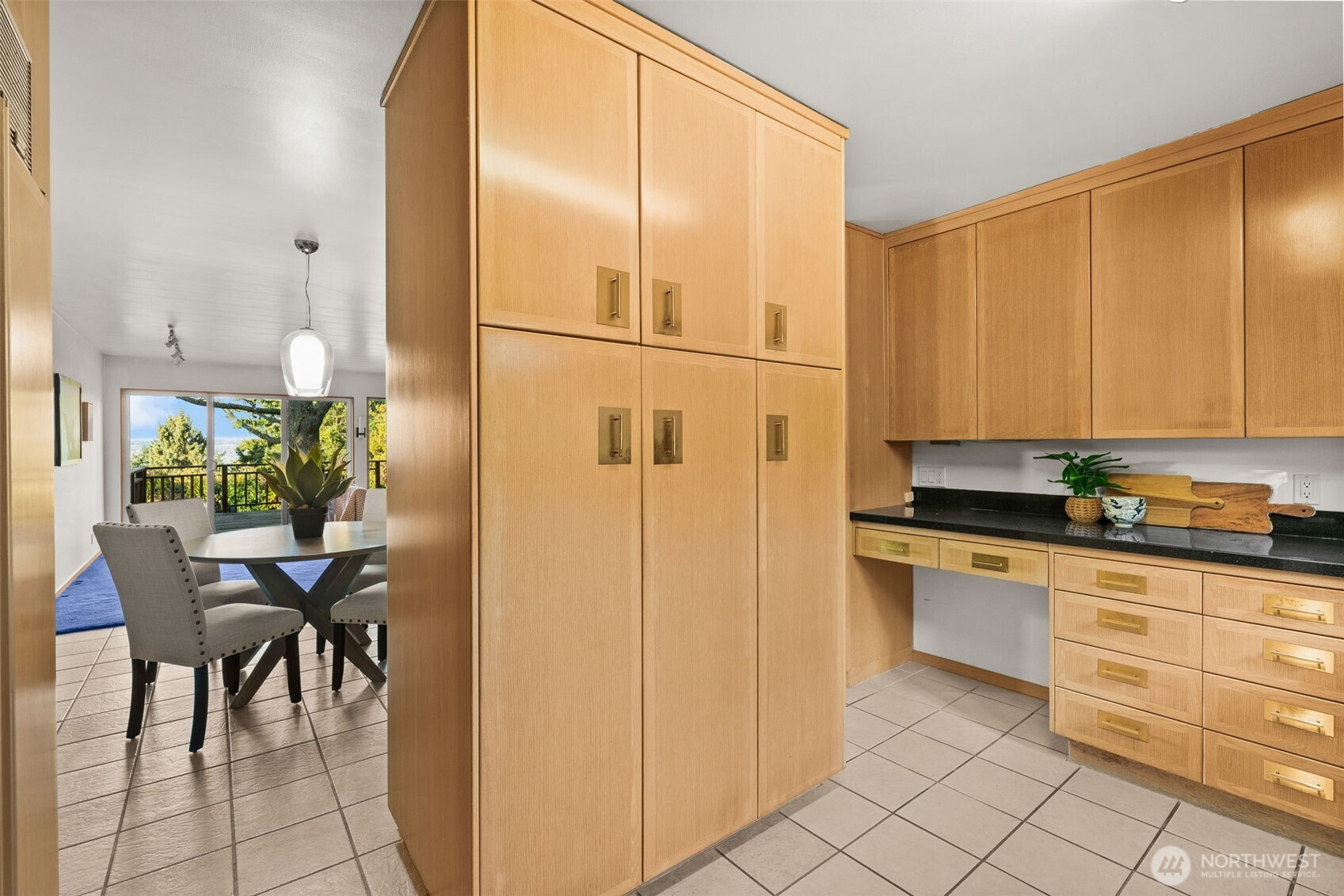 15233 22nd Avenue SW, Burien, WA 98166