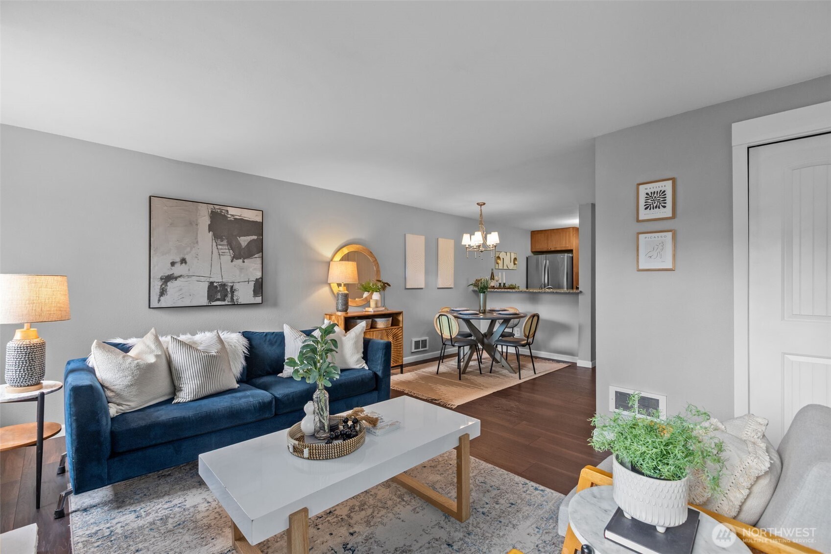 515 S 323rd Place #16-D, Federal Way, WA 98003