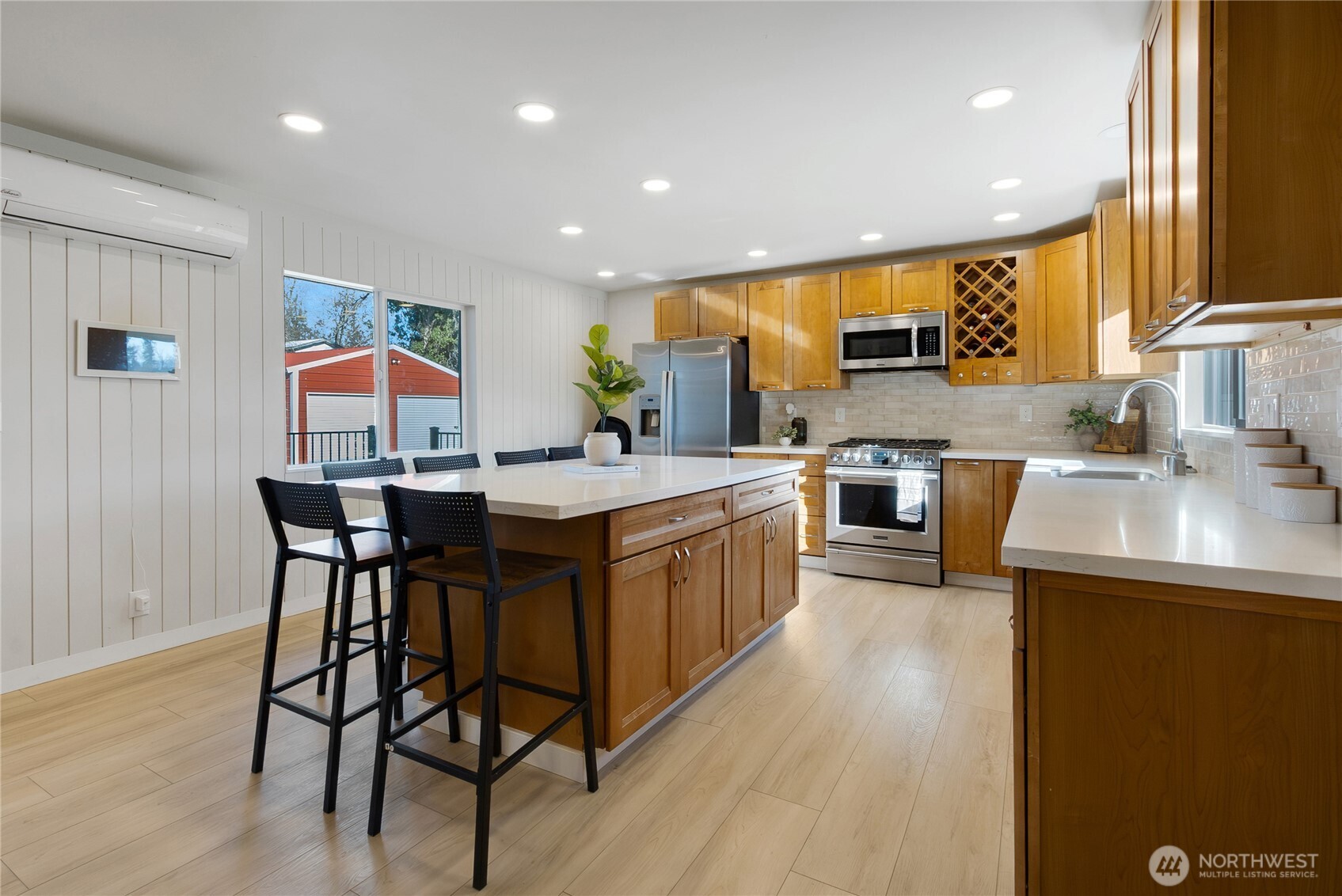 23724 SE 436th Street , Enumclaw, WA 98022