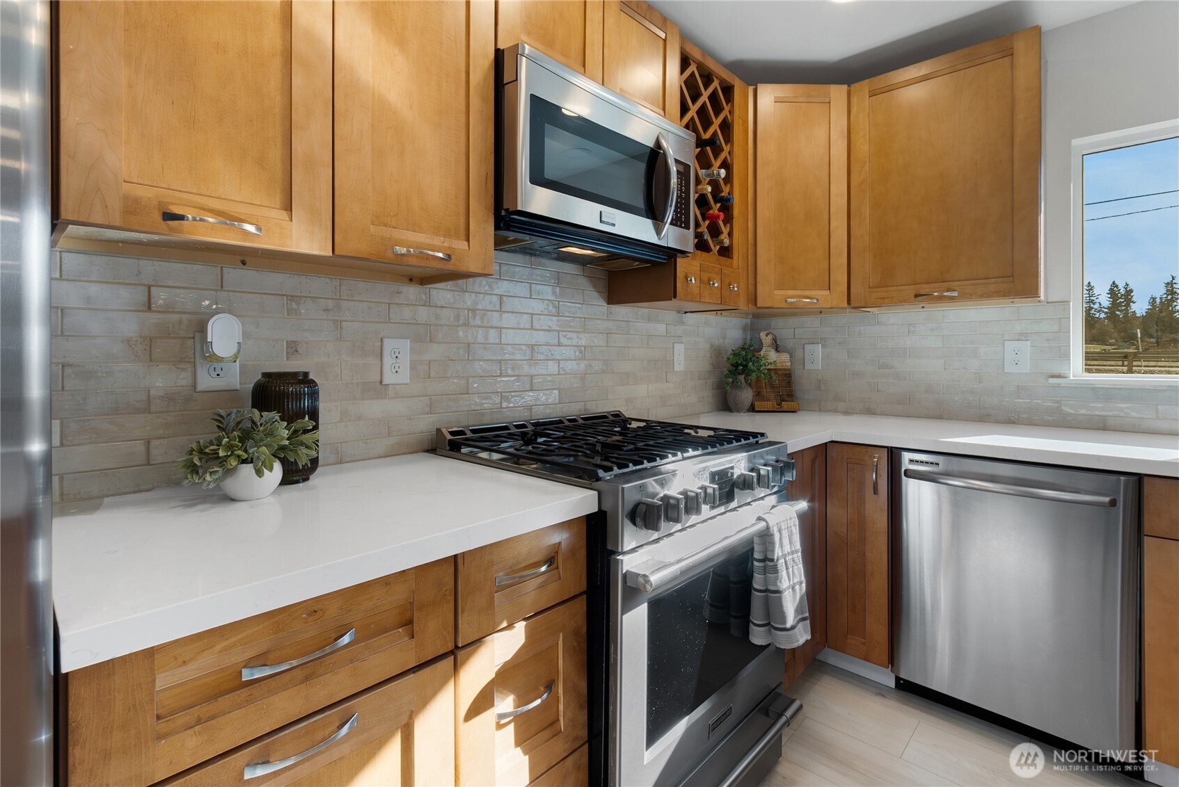 23724 SE 436th Street , Enumclaw, WA 98022