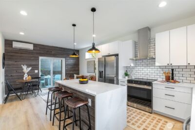 1556 S Pearl Street #B, Seattle, WA 98108 - Photo 2