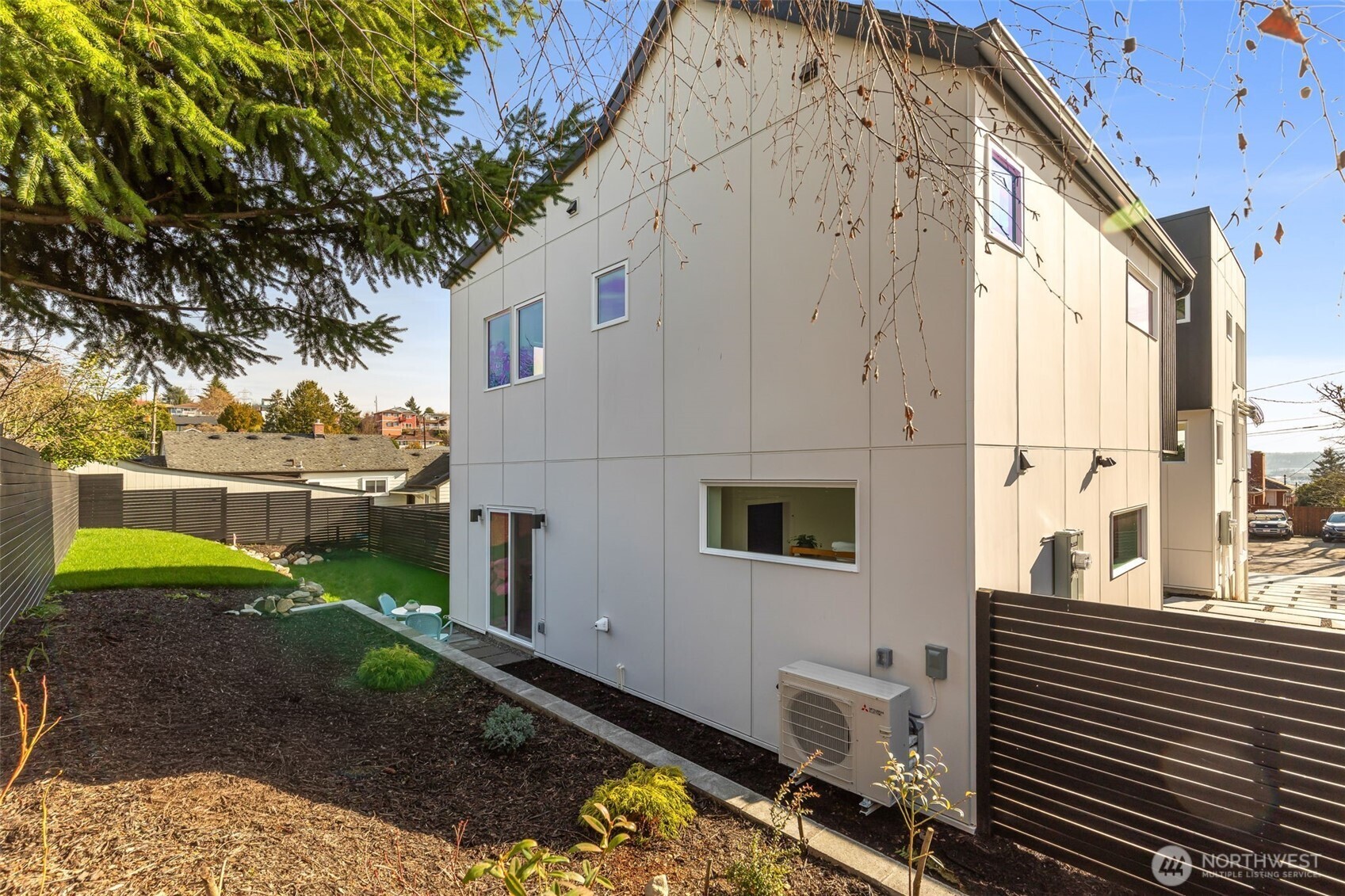 1556 S Pearl Street #B, Seattle, WA 98108