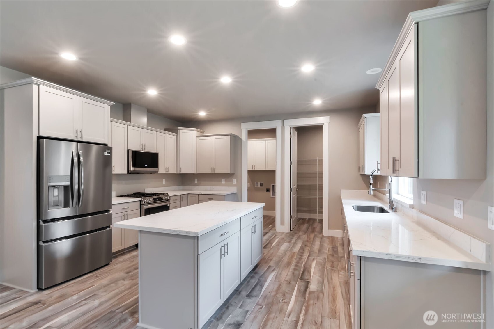 4940 Johnson Street NW, Bremerton, WA 98311